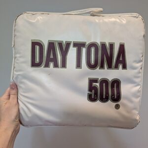 Daytona 500 White Cushion Bag